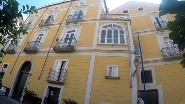 Amalfi Coast Palace In Minoriアパートメント エクステリア 写真